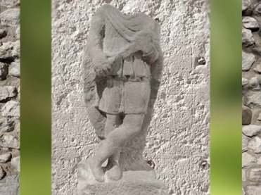 D'après Cautopatès, mithraeum, mur d'Hadrien, Angleterre, époque romaine. (Marsailly/Blogostelle)