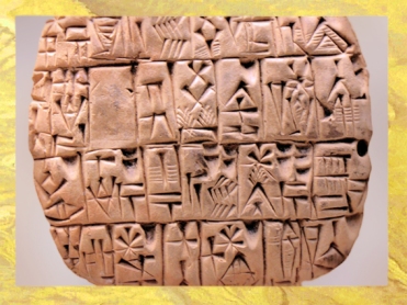 D’après une tablette de comptes, vers 2500 avjc, dynasties archaïques, argile, Shuruppak,-Fara, Irak actuel, Mésopotamie. (Marsailly/Blogostelle)