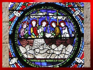 D'après La Pêche Miraculeuse, vitrail, cathédrale de Canterbury, XIe-XVe siècle, Angleterre, Royaume-Uni, période médiévale. (Marsailly/Blogostelle)