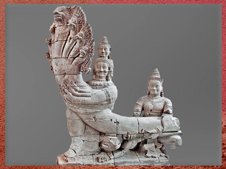 D’après les devas soutenant le serpent Vāsuki, Barattage de la Mer de Lait, groupe sculpté, grès, temple Preah Khan, "Chaussée des géants", roi khmer Jayavarman VII, Angkor Vat, XIIe siècle, Cambodge. (Marsailly/Blogostelle)
